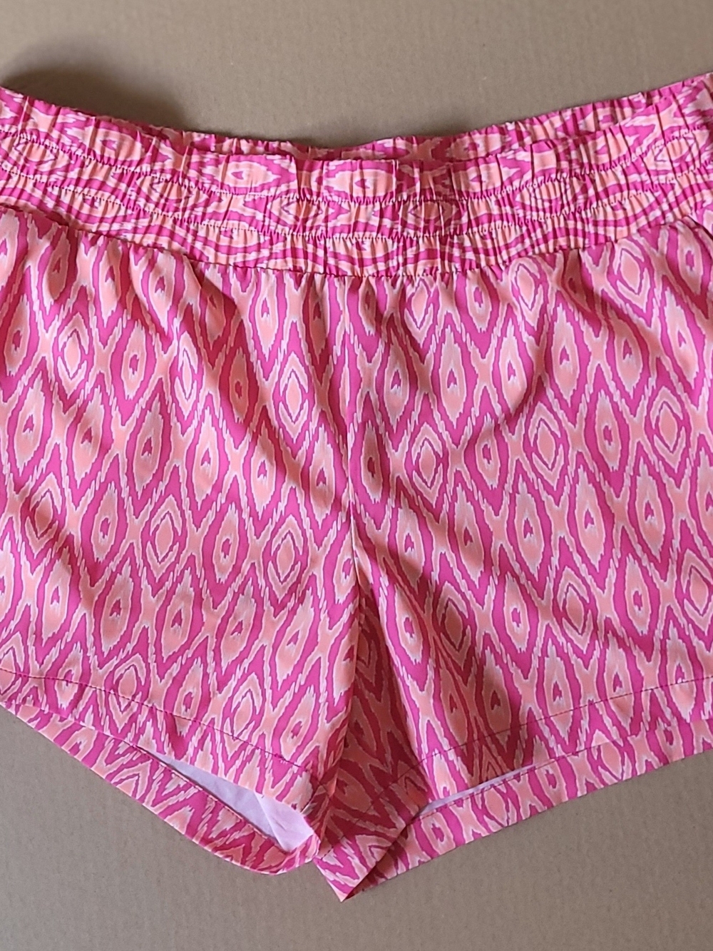Magellan Outdoors Pink Patterned Women’s Athletic Shorts